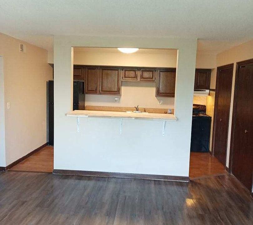 5th Street apartments Springfield, IL Zillow