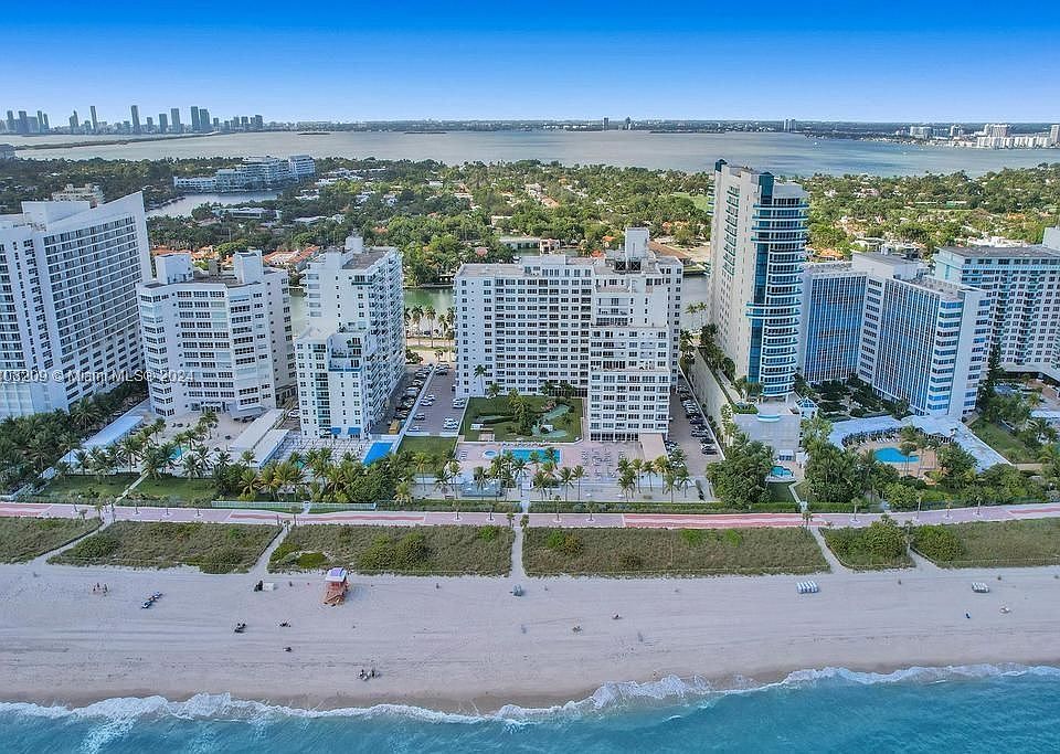 5005 Collins Ave Miami Beach FL | Zillow