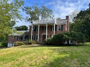 320 Center Rd, Easton, CT 06612