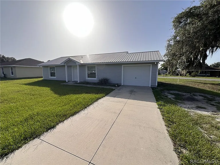 2223 County Road 445 — Photo 2