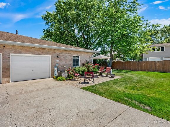 5th image of 1084 Chovan Dr