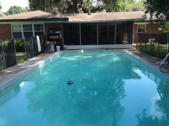 4th image of 2134 Lake Holloway Blvd