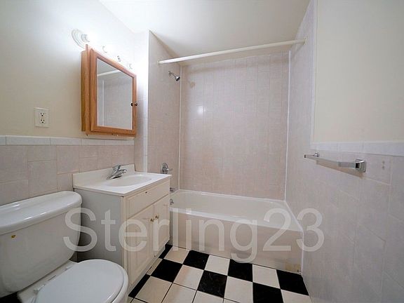 5th image of 27-16 12th St #2A