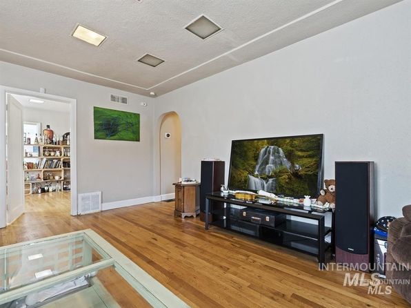 boise-idaho-79697844 picture