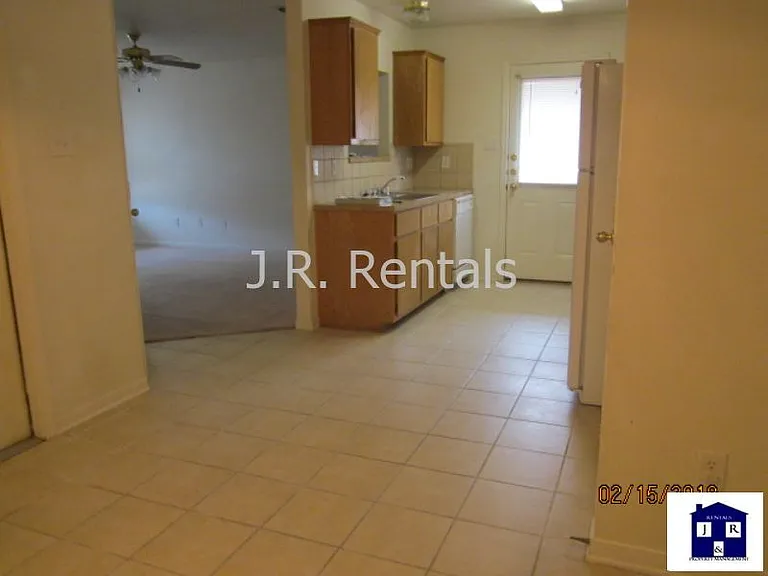 305 Cedar Ridge Dr #A — Photo 32
