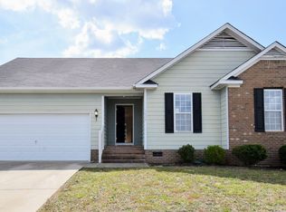 2424 Saltwood Rd, Fayetteville, NC 28306