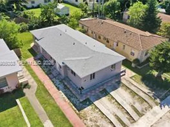 1624 NE 109th St #N, Miami, FL 33161