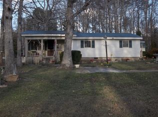 867 Pitts Gap Rd, Graysville, TN 37338