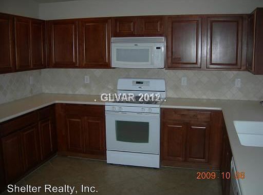 2nd image of 2817 Bridleton Ave