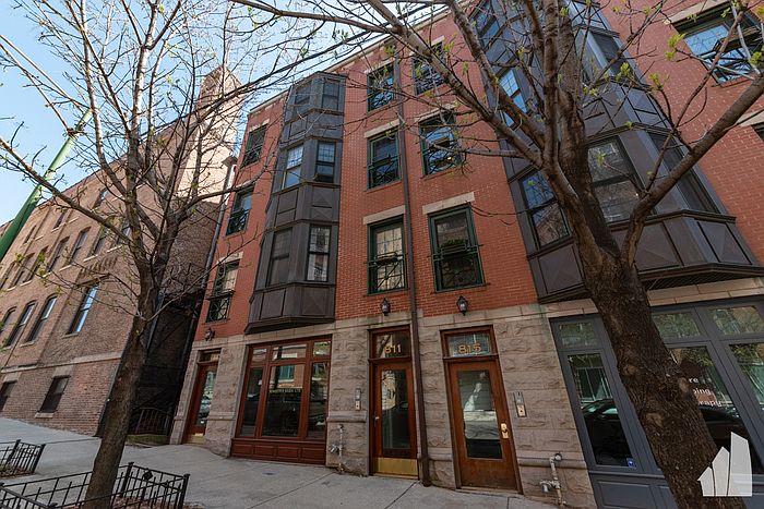 1st image of 811 W Superior St #3-A