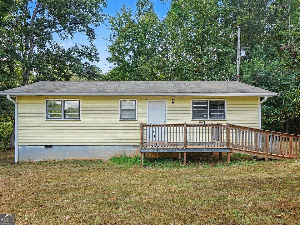 1st image of 107 Hill Lake Rd