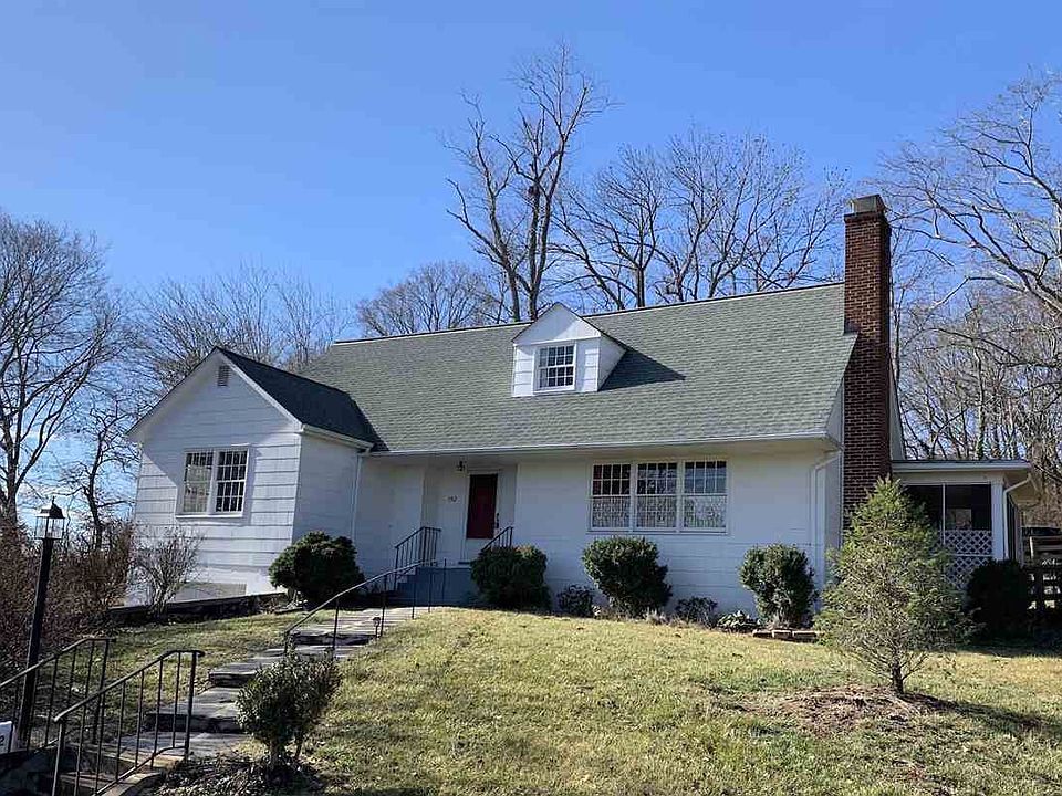 1st image of 152 Mimosa Ln