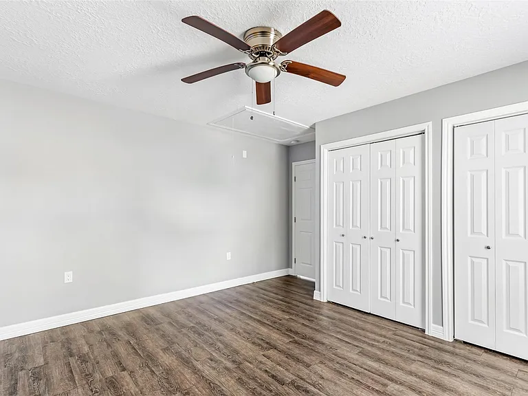 520 E Defee Ave — Photo 17