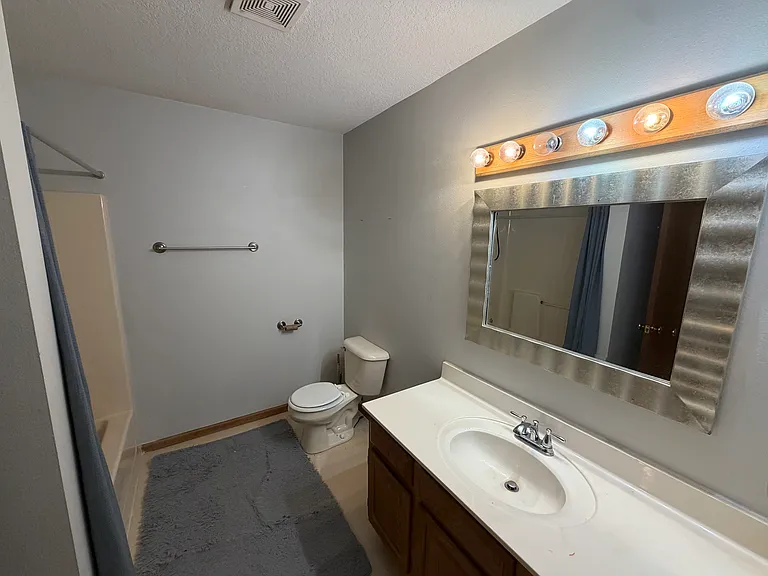 10387 High St #B — Photo 10