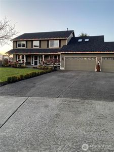 1702 35th Street Pl SE, Puyallup, WA, 98372