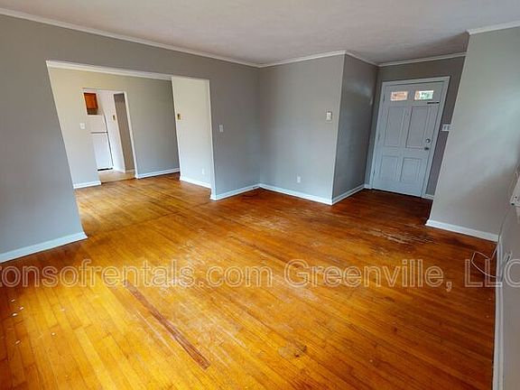 3rd image of 3840 S Pine St