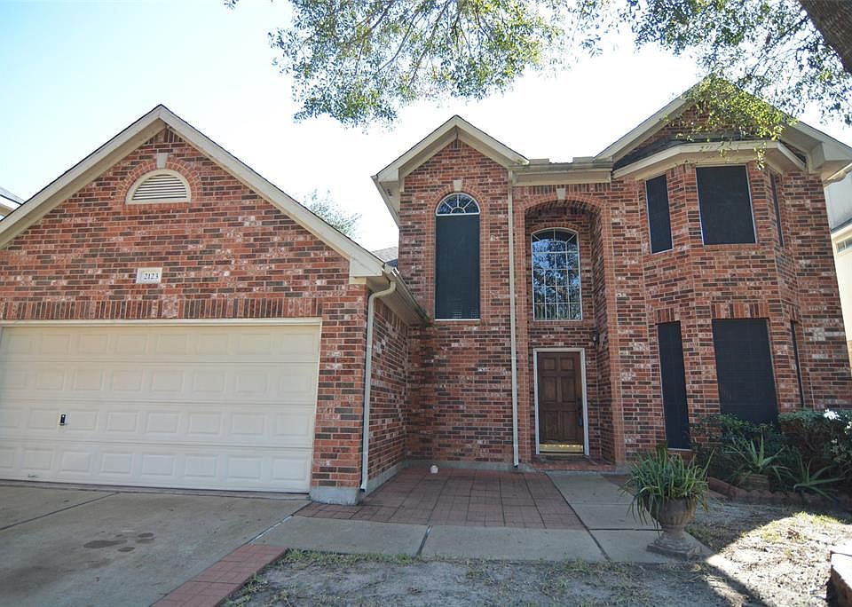 1st image of 2123 Hickory Bay Ct