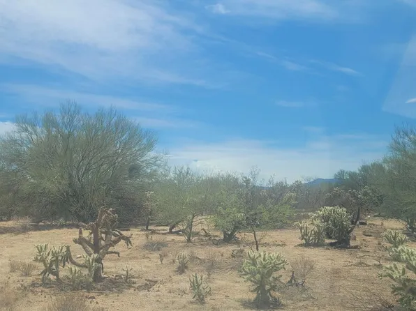 15671 W Many Horses Rd #24, Tucson, AZ 85736