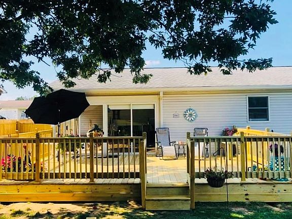 4th image of 517 N Potowatami Dr