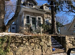 16 Hirsh Ter, Dedham, MA 02026