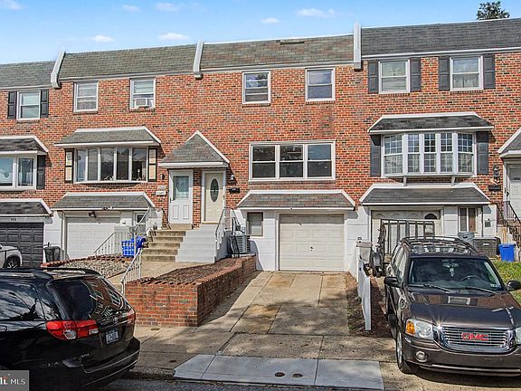 2nd image of 3306 Kayford Cir