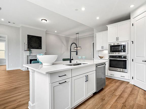 Cedar Model Kitchen