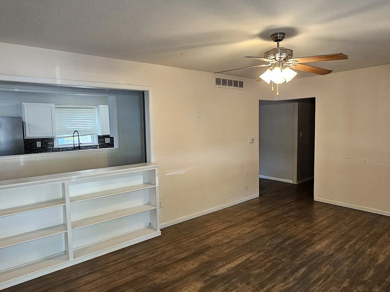 740 South Kokomo Avenue - 1 — Photo 2