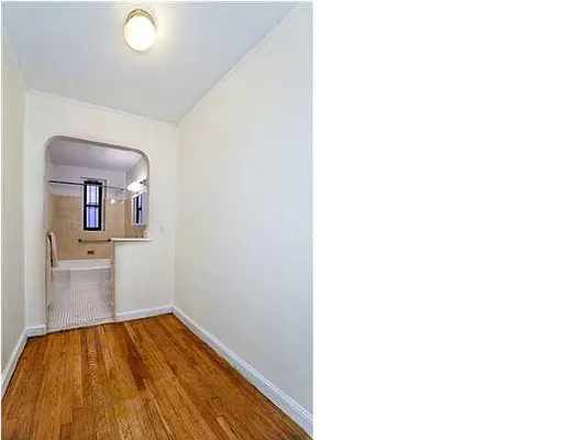 Sold by Foxworth Realty | media 10