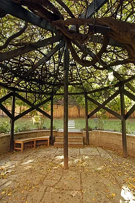 Sold by Corcoran | media 7