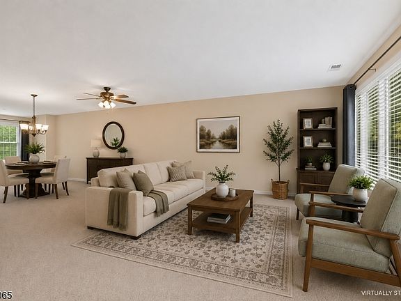 5th image of 25 Augusta Dr