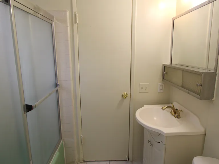 614 W Dryden St #6 — Photo 10