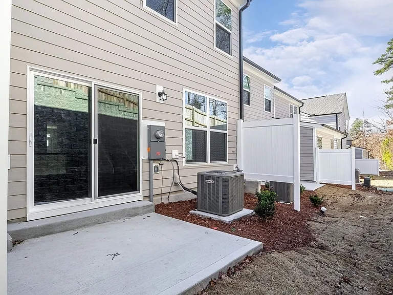 327 Marbella Grove Ct — Photo 29