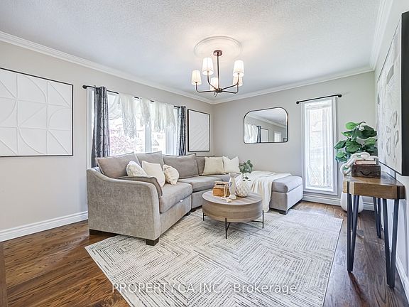 3rd image of 566 Rougemount Dr
