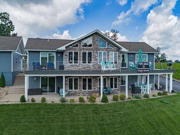 436 Sherwood Dr, Gilbertsville, KY 42044