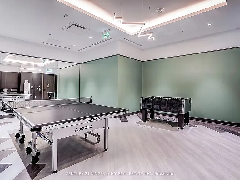 188 Fairview Mall Dr #219 — Photo 16