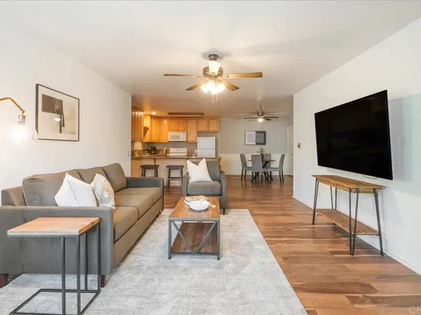 425 Autumn Dr APT 21, San Marcos, CA 92069