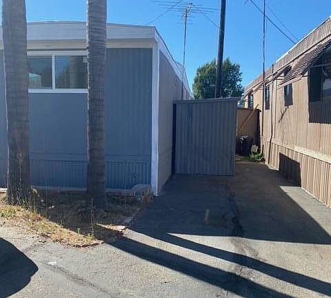 4th image of 2191 S Harbor Blvd #63