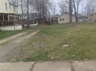 136 W Philadelphia Ave, Youngstown, OH