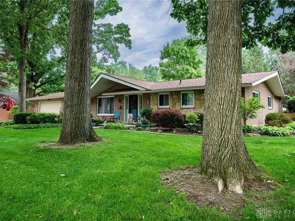 4635 Woodwell Dr, Dayton, OH 45440