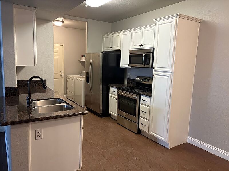 1st image of 41410 Juniper St Unit 112