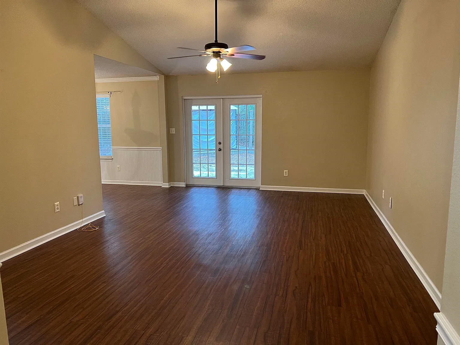 3 bed, 1473 sqft, $1,950 — Photo 3