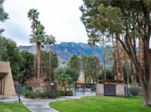 685 N Ashurst Ct #209, Palm Springs, CA 92262