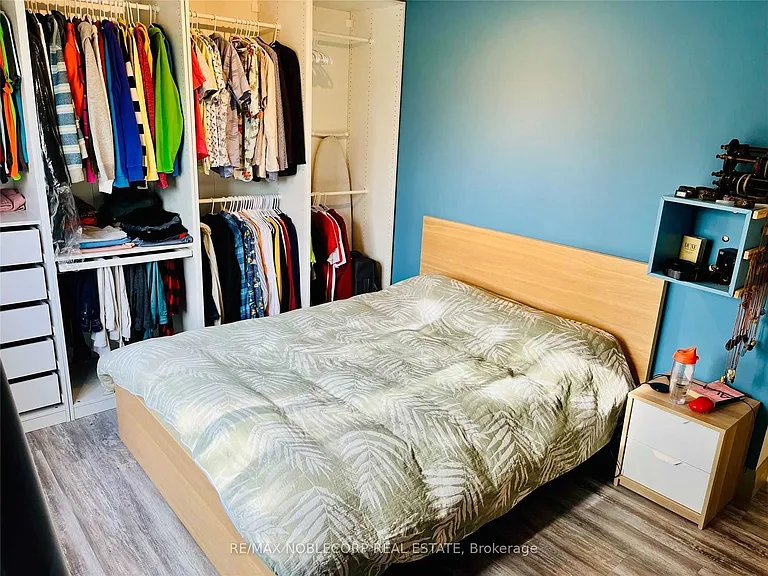 1450 Glen Abbey Gate S #734 — Photo 11