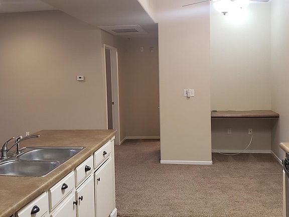 4th image of 24909 Madison Ave Unit 222
