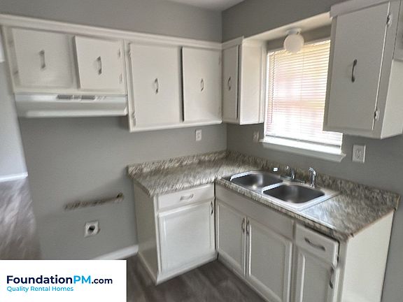 3rd image of 89 Bonita Dr