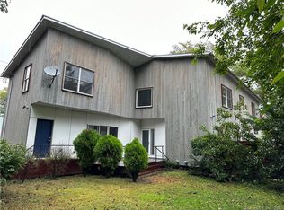 132 Newhall St, New Haven, CT 06511