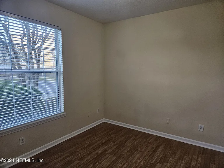 7801 Point Meadows Dr #2101 — Photo 16