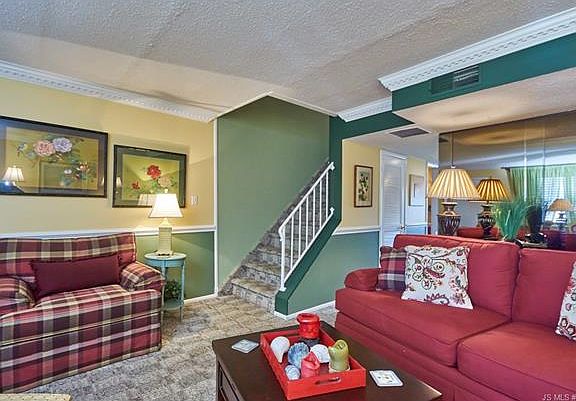 4th image of 2300 Boulevard C9 Blvd #1