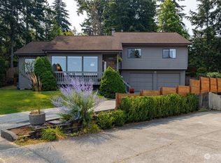 1100 W Racine St, Bellingham, WA 98229