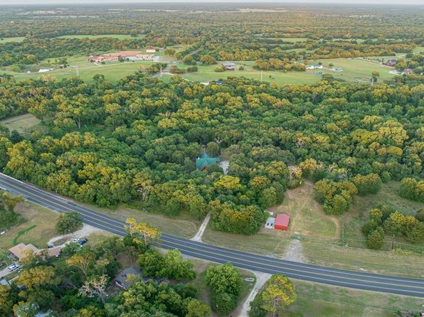 2968 Highway 14 N, Groesbeck, TX 76642